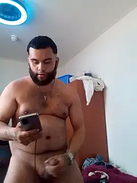 Snapshot of crimikeanu24 chatting on May 2026 06:25:01 PM crimikeanu24 online show from May 2026 06:25:01 PM