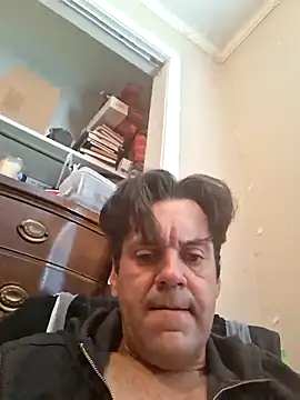 ELVISPRESI online show from May 2026 08:39:02 PM