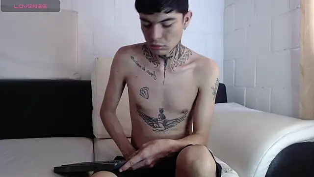 badboy-fox online show from June 2026 03:58:02 PM