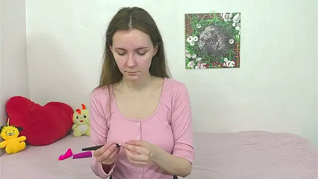 Snapshot of Cuteal1ce chatting on June 2026 01:41:02 PM Cuteal1ce online show from June 2026 01:41:02 PM