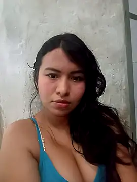 rosaliaex online show from May 2026 07:22:01 PM