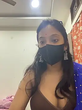 livia dolls online show from June 2026 07:05:02 PM