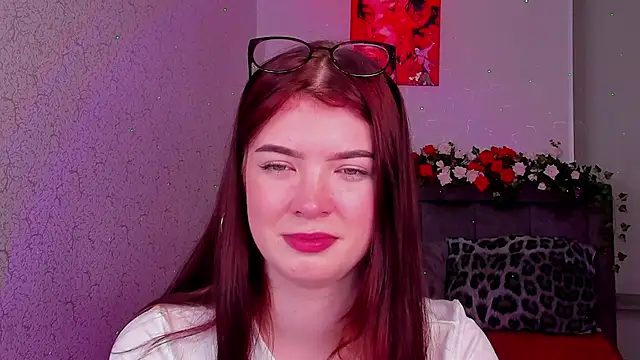 Snapshot of MelissaMay__ chatting on June 2026 01:16:02 AM MelissaMay online show from June 2026 01:16:02 AM