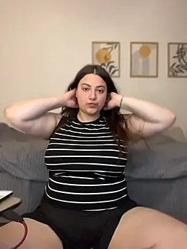 cutie doll  online show from May 2026 01:03:01 AM