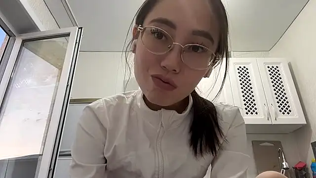 VickieTrudo online show from June 2026 10:51:01 PM