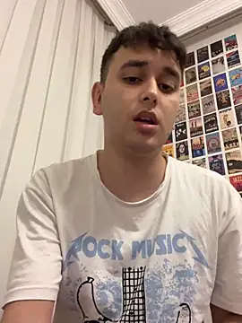imjustaboyy1 online show from May 2026 08:39:02 PM