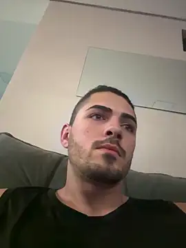 Gugostoso04 online show from May 2026 01:02:02 AM