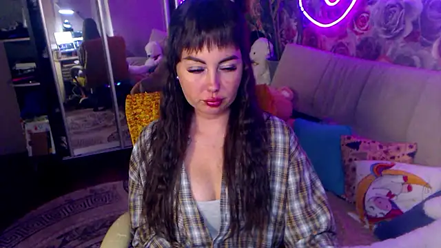 NinaTender22 online show from June 2026 07:18:02 PM