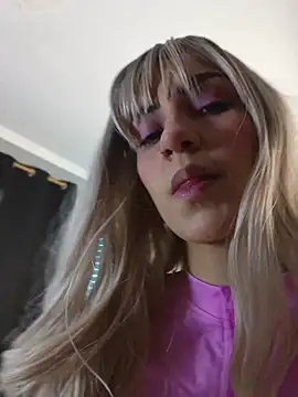 sofi diaz1 online show from June 2026 04:02:02 PM