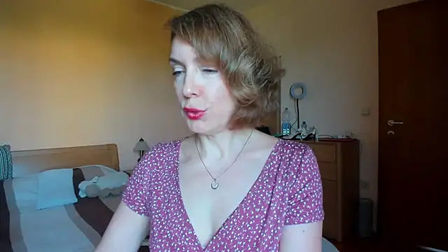 SummerLiza online show from June 2026 02:52:01 PM