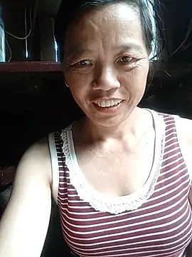 Snapshot of Elfledaa chatting on July 2026 08:17:02 AM Elfledaa online show from July 2026 08:17:02 AM