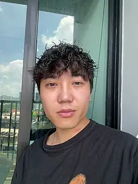 YourBadboy718 online show from May 2026 05:34:01 AM