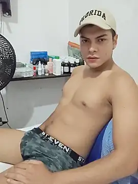Mike3398 online show from June 2026 10:23:01 AM