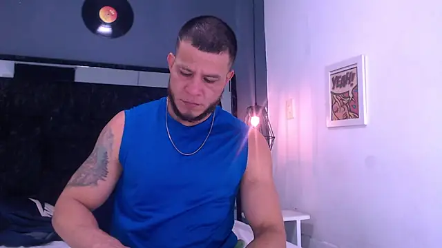 Maximiliano Stronge online show from June 2026 04:53:01 PM