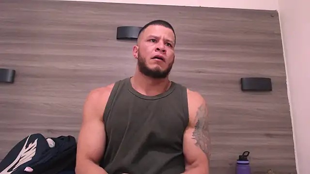 Maximiliano Stronge online show from June 2026 09:05:02 PM