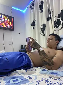 jhuan99 online show from July 2026 04:29:01 AM