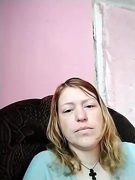 CaramelBagira online show from May 2026 03:57:01 AM