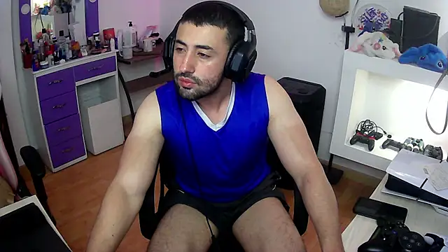 Moscow2720 online show from May 2026 12:30:02 AM