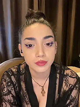 DaisyDoll4You online show from May 2026 09:43:01 PM
