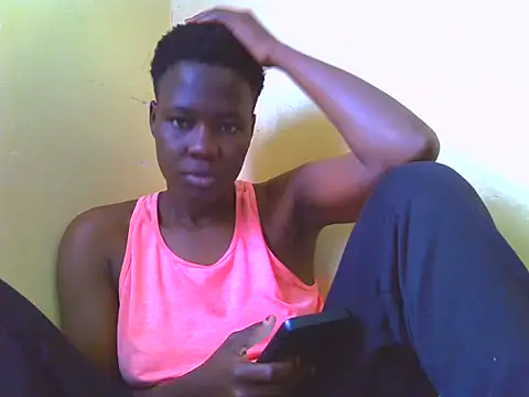 sweetbeverly1 online show from May 2026 09:38:02 AM