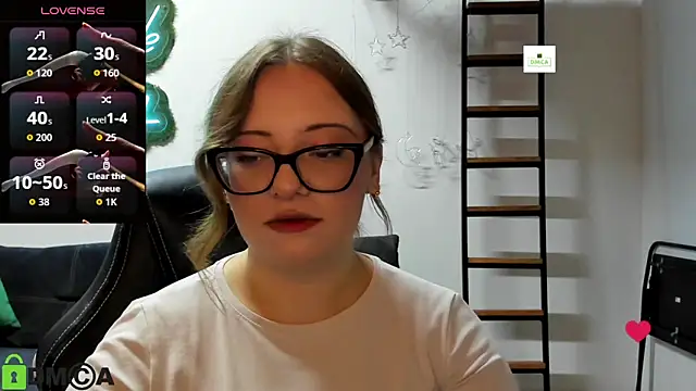 JuliNy x online show from June 2026 12:55:01 PM