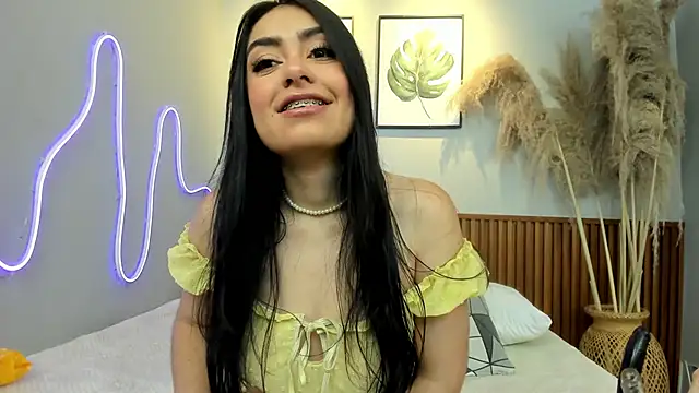 CARLA FERRERM online show from June 2026 03:02:02 AM