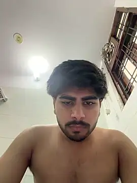 Snapshot of funwithchinuu chatting on May 2026 01:31:01 PM funwithchinuu online show from May 2026 01:31:01 PM