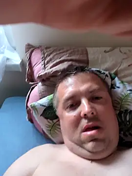 krzyszto1986 online show from May 2026 04:20:02 AM