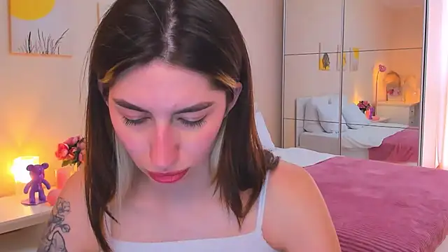mood bery online show from May 2026 02:36:01 PM