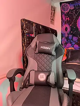 Yizz 20 online show from July 2026 06:19:02 AM