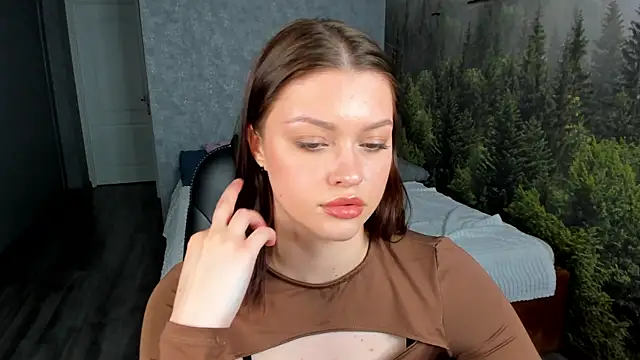 Snapshot of Maya-Mimi chatting on June 2026 02:53:01 AM Maya-Mimi online show from June 2026 02:53:01 AM