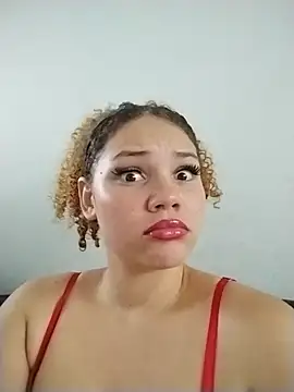 RoouseSiren online show from July 2026 09:52:02 PM