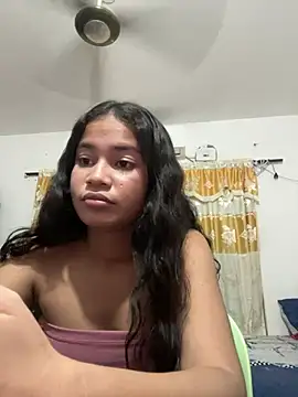Ares and Emily online show from May 2026 03:37:02 AM
