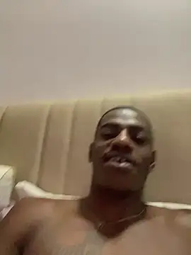 Snapshot of Durki_25cm chatting on July 2026 12:02:01 AM Durki 25cm online show from July 2026 12:02:01 AM
