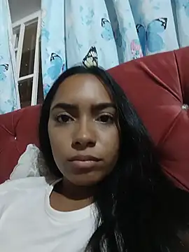 xcleila online show from May 2026 01:57:02 AM