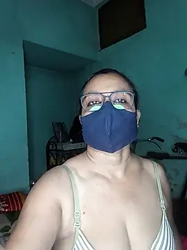 MoonLusty online show from June 2026 04:56:01 AM