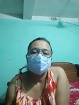 MoonLusty online show from July 2026 12:18:02 PM