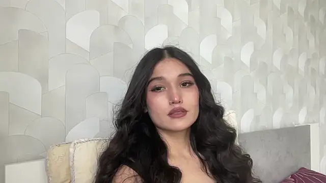 LisetteParajon online show from July 2026 07:23:02 AM