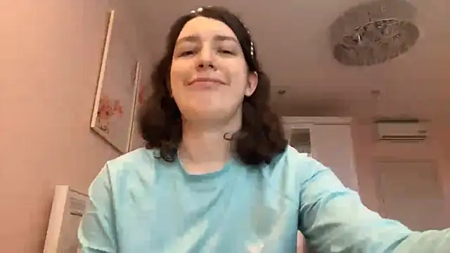 MilkySerenya online show from May 2026 12:24:02 PM
