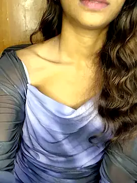 Ani77880 online show from July 2026 04:45:02 PM
