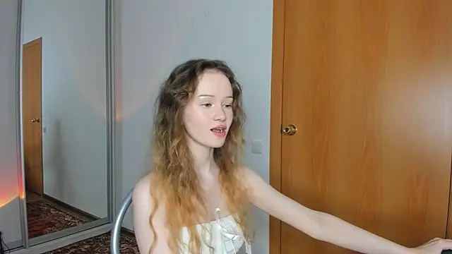 Snapshot of babymolly2 chatting on July 2026 06:13:02 PM babymolly2 online show from July 2026 06:13:02 PM