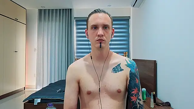 Silent Stitch online show from June 2026 11:42:01 PM