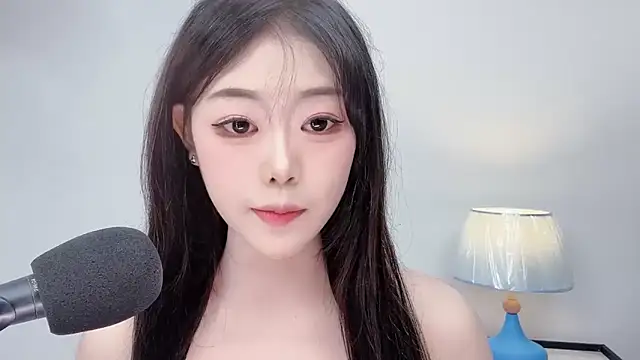 smalldaiwang online show from June 2026 03:34:02 AM