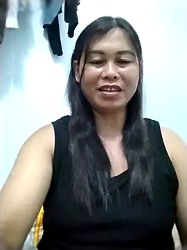 Snapshot of -Hatybi- chatting on July 2026 08:15:02 PM -Hatybi- online show from July 2026 08:15:02 PM