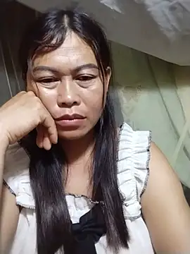 Snapshot of -Hatybi- chatting on July 2026 10:01:02 PM -Hatybi- online show from July 2026 10:01:02 PM