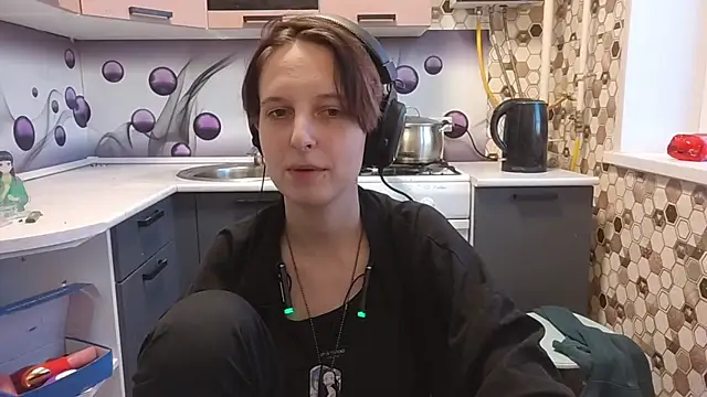 Snapshot of Saranade chatting on June 2026 05:34:02 PM Saranade online show from June 2026 05:34:02 PM