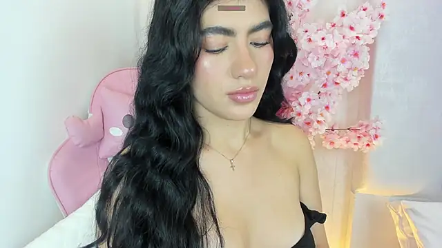 im emily1 online show from June 2026 08:50:02 PM
