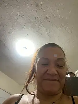 Snapshot of rosanna78322 chatting on June 2026 03:59:02 AM rosanna78322 online show from June 2026 03:59:02 AM
