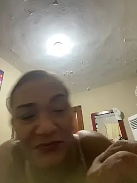 Snapshot of rosanna78322 chatting on July 2026 12:48:01 AM rosanna78322 online show from July 2026 12:48:01 AM