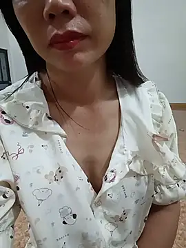 Snapshot of -Maya-a chatting on July 2026 11:02:02 AM -Maya-a online show from July 2026 11:02:02 AM